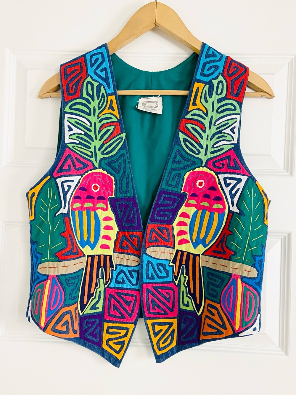 VINTAGE Sed’s Crafts Molas Panama Parrot Bird Appliqué Handmade Folk Art Vest